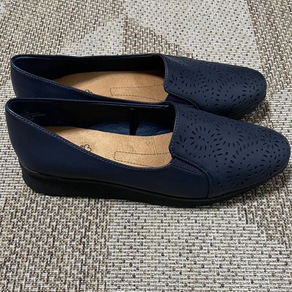 Baretraps Army Slip on Navy Casual Loafers Size 7 - Picture 6 of 8